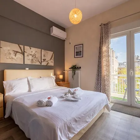 Acropolis Vista Retreat Apartment *